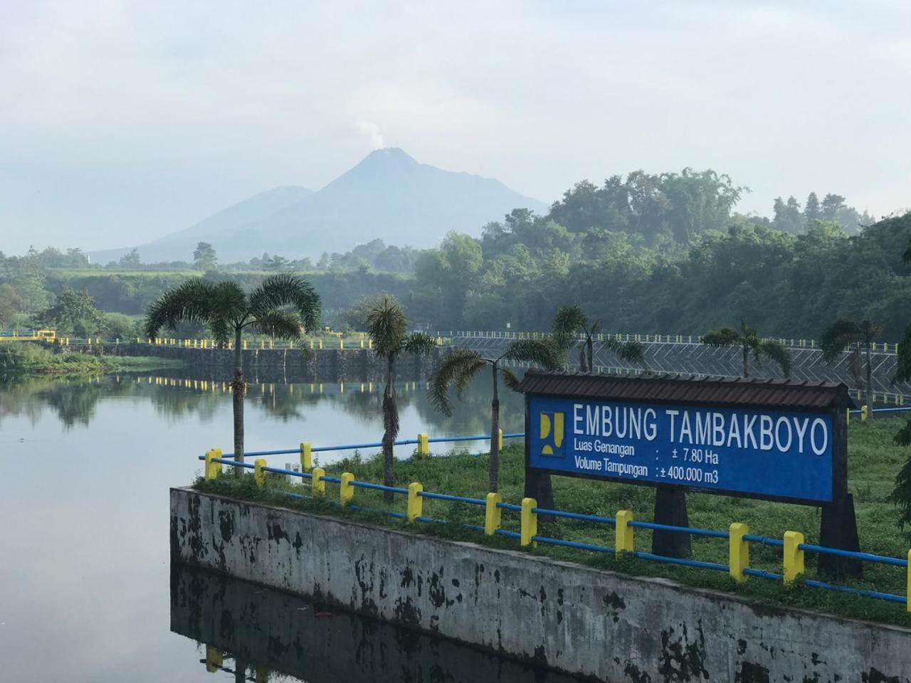 Omah Kenangan At Seven Trumpets Resort Maguwo Bagian luar foto