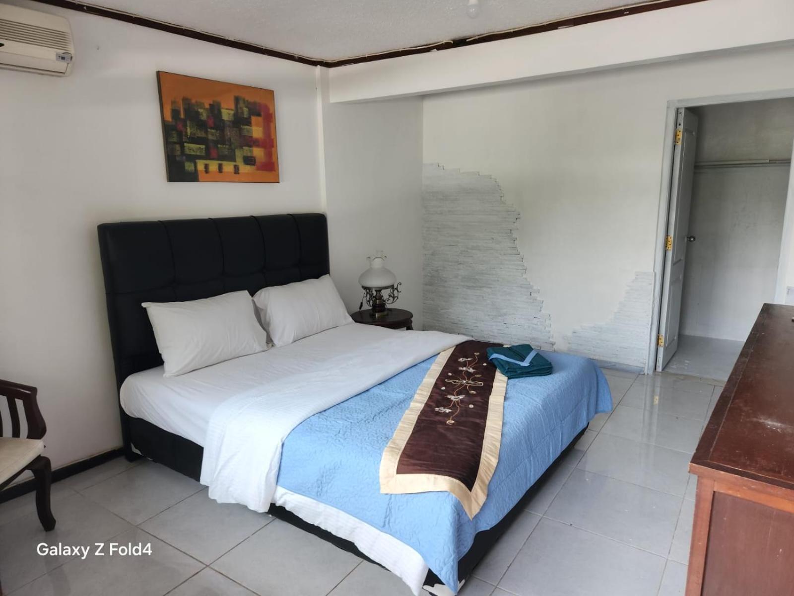 Omah Kenangan At Seven Trumpets Resort Maguwo Bagian luar foto