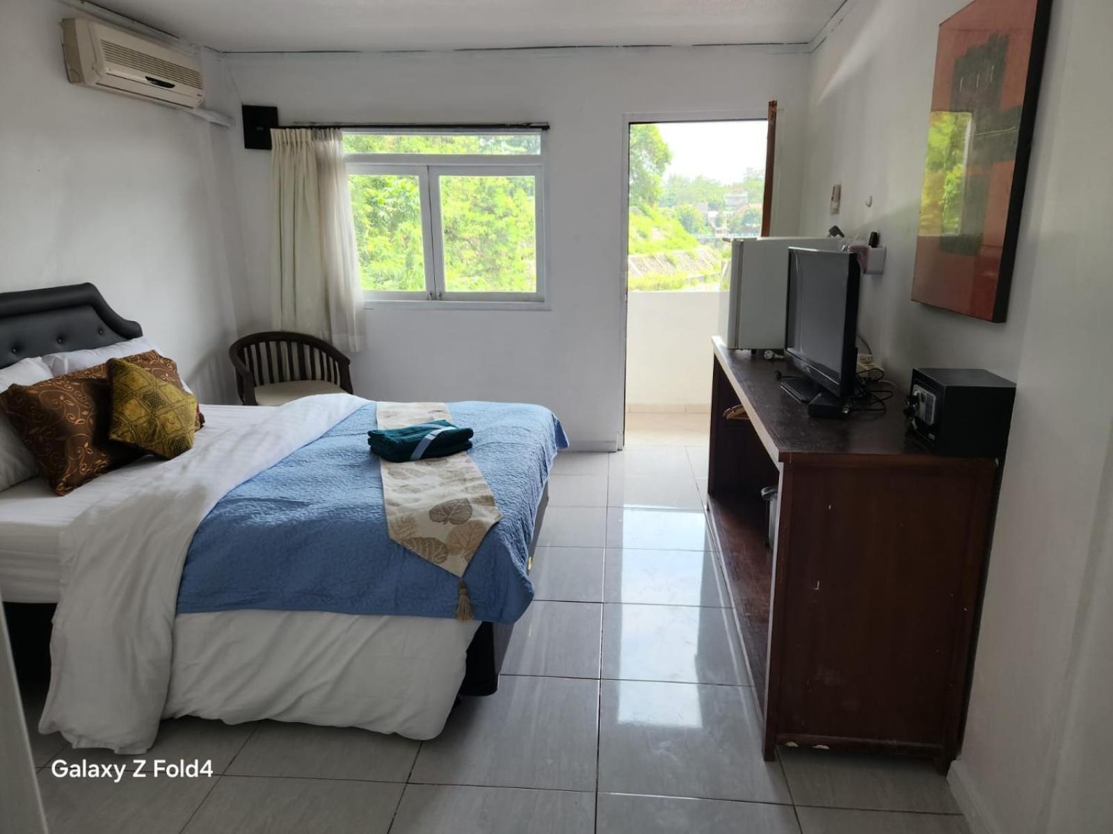 Omah Kenangan At Seven Trumpets Resort Maguwo Bagian luar foto